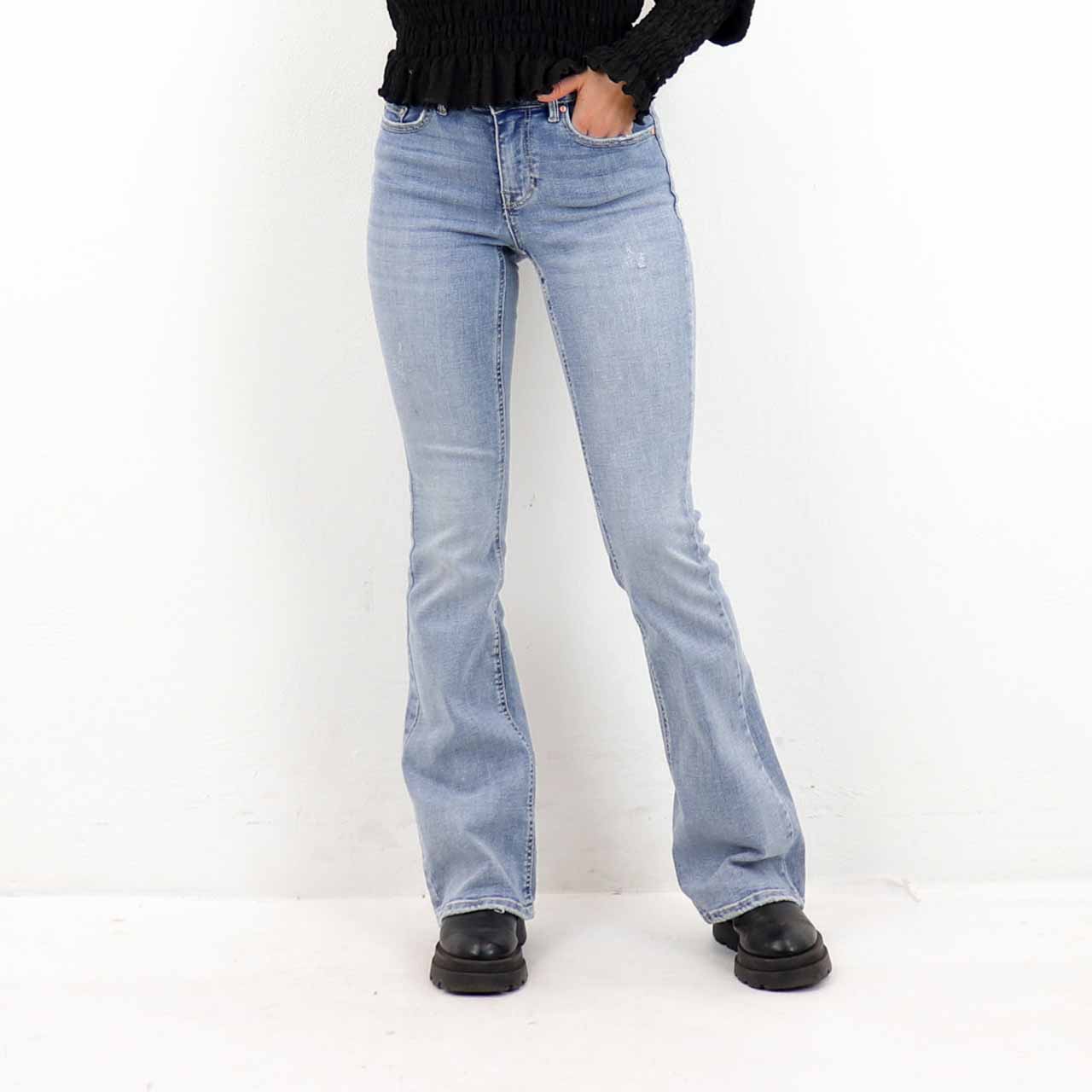 VMFLASH MR FLARED JEANS L1371
