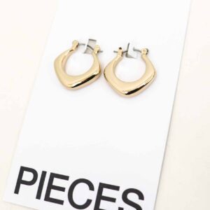 FINILA D EARRINGS