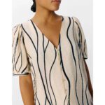 OBJJACIRA S/S V-NECK TOP
